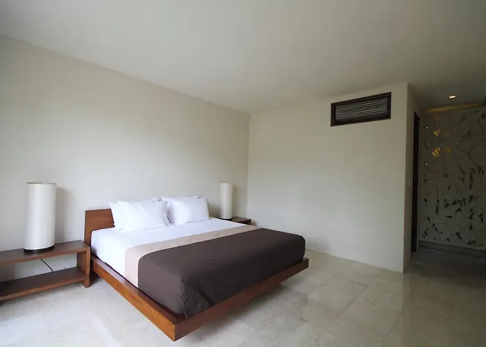 Villa Sayang Estate *