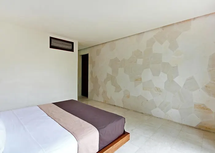 Villa Sayang Estate